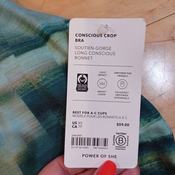 NEW Athleta Conscious Crop Bra Size XS/ A-C Cup Green Abstract Print Tank Top - Picture 5 of 10